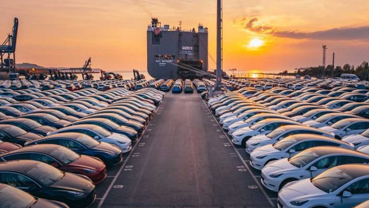 ithal-otomobillere-yuzde-30a-varan-yeni-vergi-sjw3IZyb.jpg