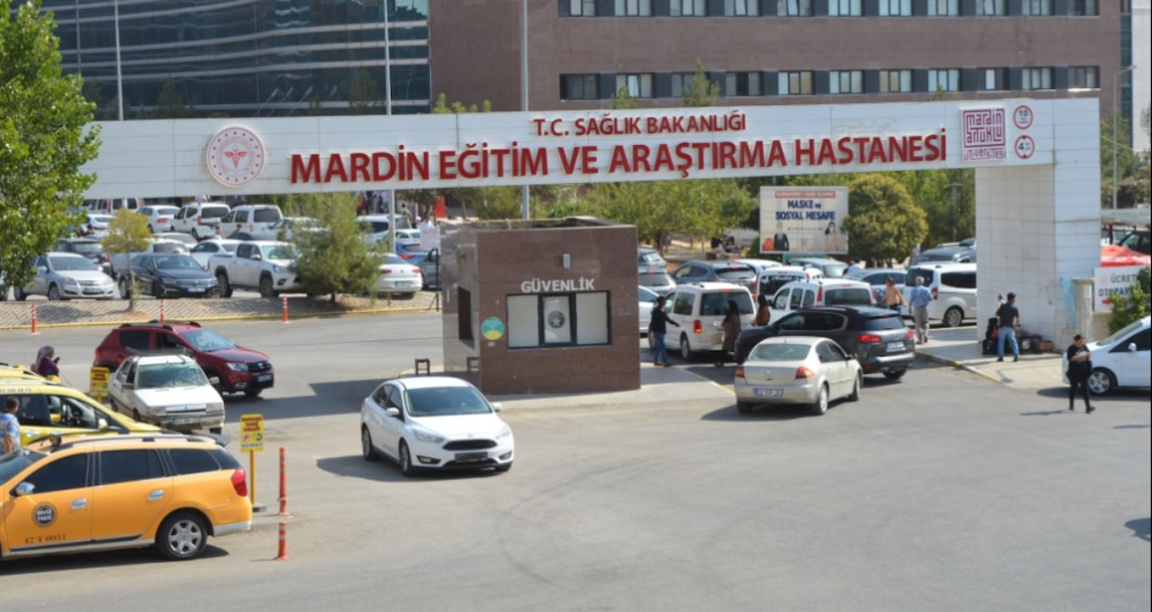 mardinde-feci-olay-tas-yigini-ile-tirin-arasinda-sikisan-isci-hayatini-kaybetti-yICDJAae.jpg