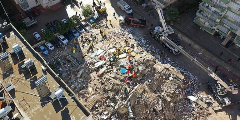 96 kisiye mezar olan alpargun apartmani davasinda yeniden karar aciklanacak ailelerden olasi kast talebi Fd3AUer2.jpg