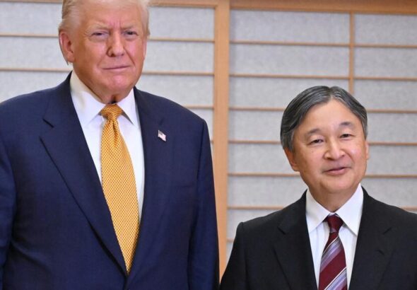 trump japonya imparatoru naruhito ile gorustu RWzwmBcI.jpg