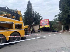 uskudarda iett otobusu insani korkuttu sofore idari sorusturma baslatildi pBh6ivqL.jpg