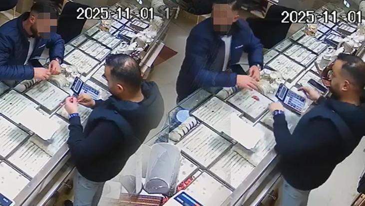 sahte altin cetesi aile cikti anne ve iki cocugu 16 gram sahte altinla kuyumculari dolandirdi 4Ka6bpTN.jpg