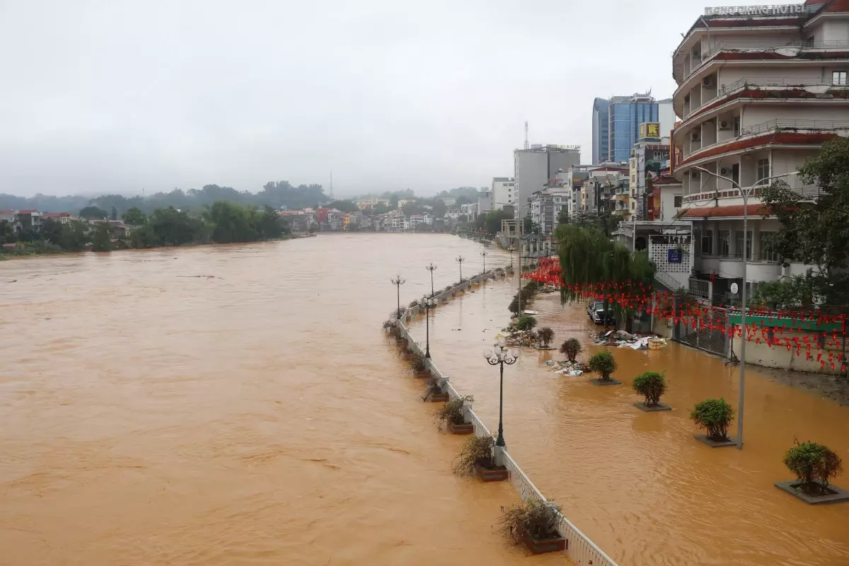 vietnamda sel felaketi 47 olu 130 yarali 1pSO8m5S.jpg